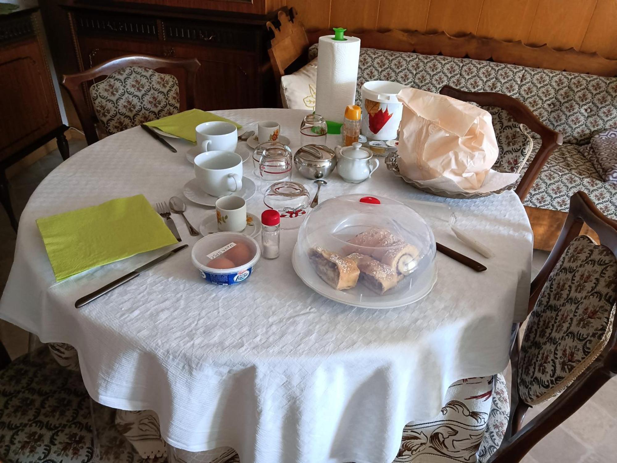 La Cesura Bed and Breakfast Carano  Exteriör bild